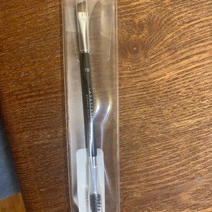 Anastasia Beverly Hills Brow Brush--7B
